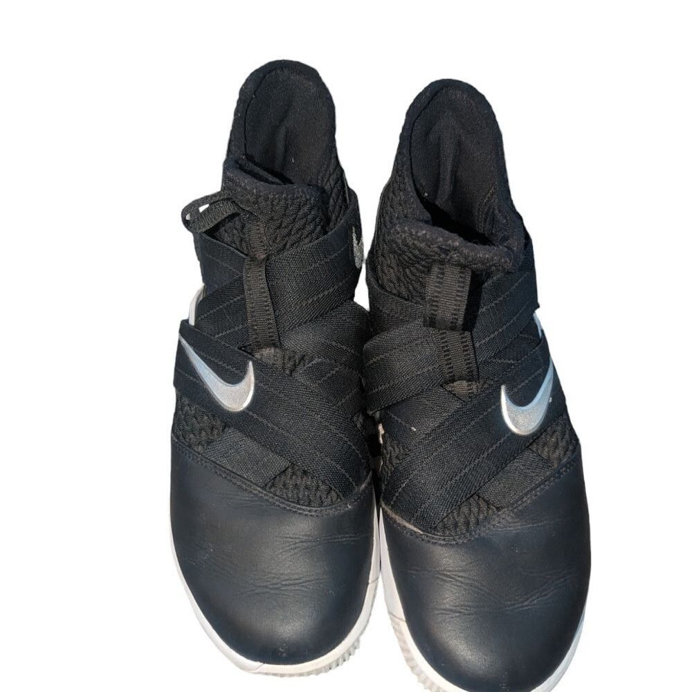 🛍️NIKE LEBRON JAMES  SOLDIER BASKETBALL SHOES SIZE 7